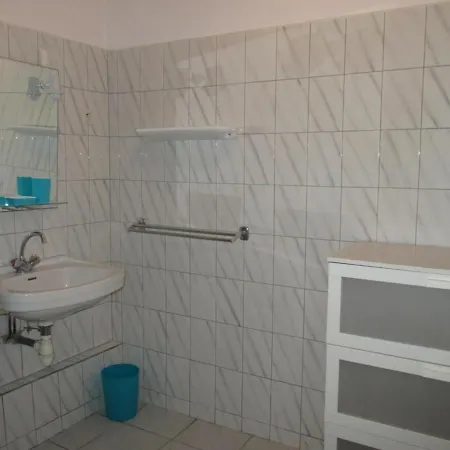 2p 5 Pers Avec Parking A - Fr-1-225c-333 Apartment *